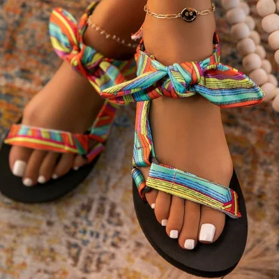 Venda quente de sandálias de praia ao ar livre de verão sapatos casuais planos para mulheres